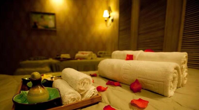 西安未央区高端水疗spa会馆就这样带着清风月静抚慰了光阴悲喜